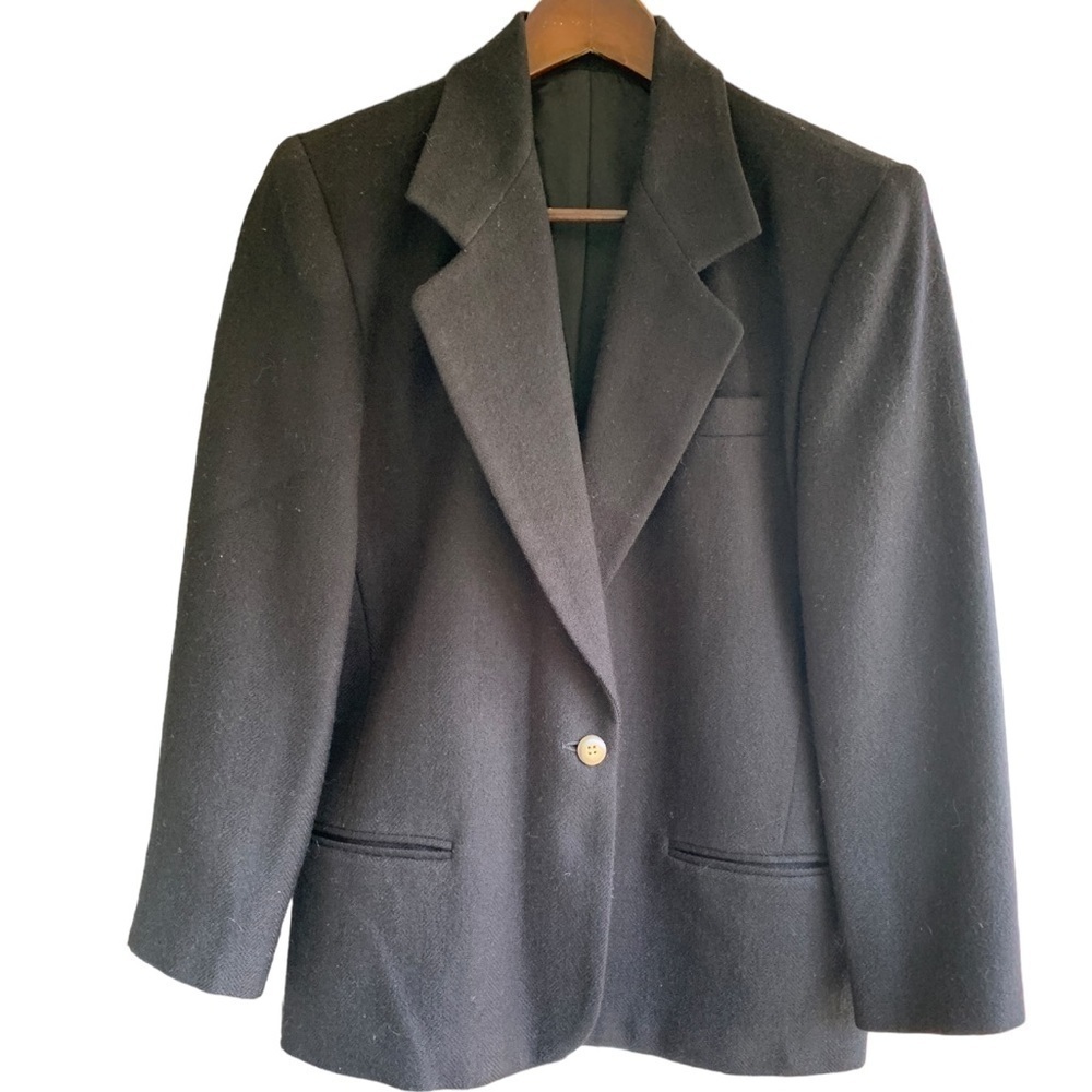 Lands' End Black Single Button Blazer Size 4P Wool & Mohair Blend Notched Lapel - Picture 2 of 9